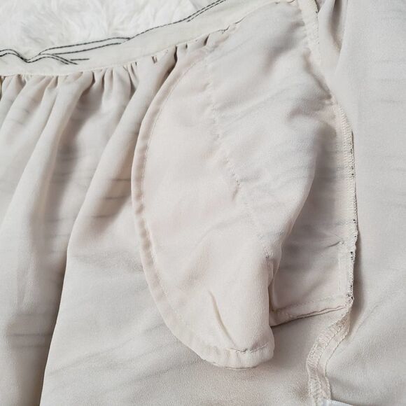 Size 8 BCBGeneration Striped Mini Skirt - Picture 6 of 7